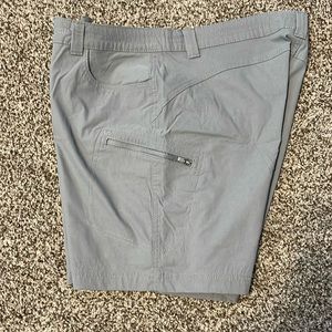Eddie Bauer Rainier grey shorts 14